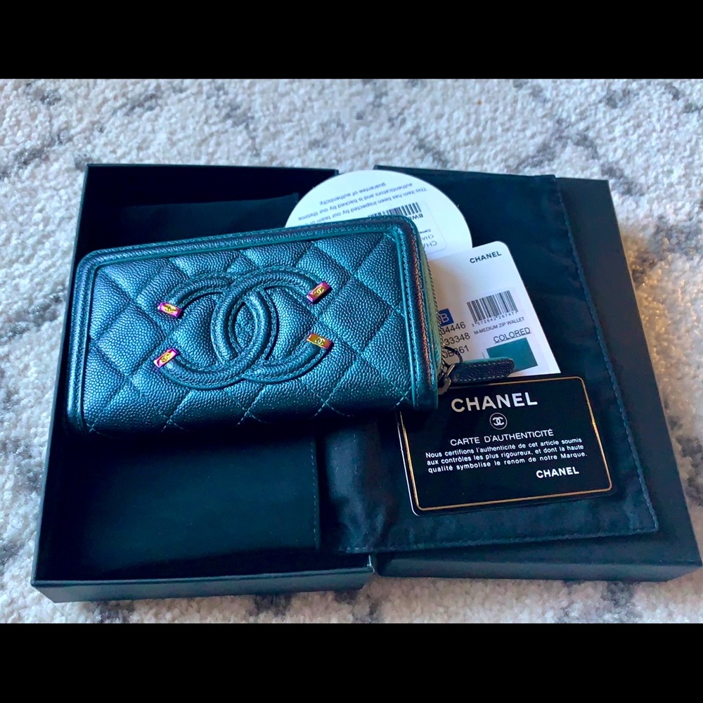 Chanel 18B Iridescent Caviar Quilted Medium Filigree Zip Around Wallet